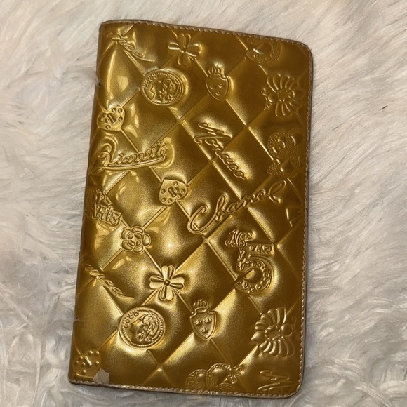 CHANEL Gold Leather Embossed Lucky Symbols L Yen Wallet GUC - Picture 5 of 9